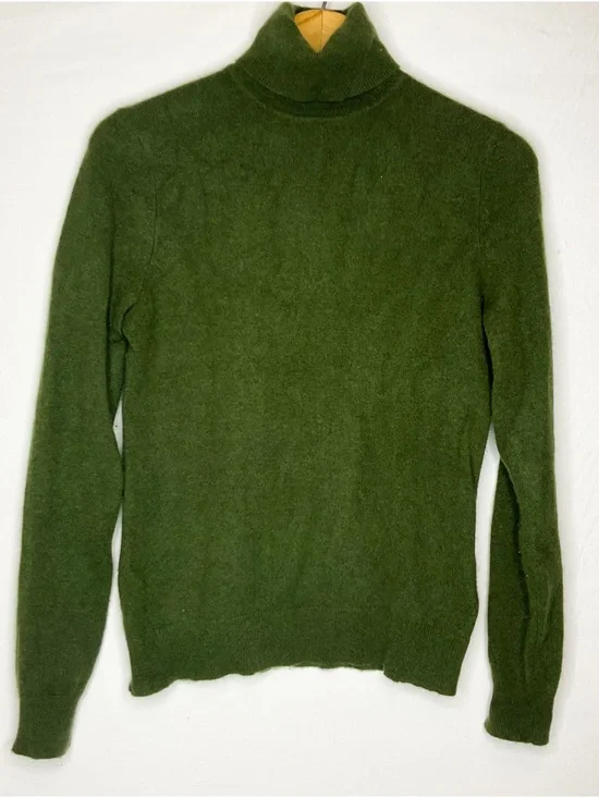 Lord & Taylor Cashmere Turtleneck Olive Green Sweater Small - Picture 6 of 11